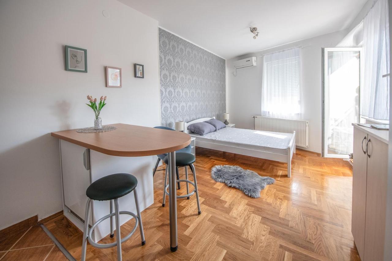 Stella Modern Apartment 2 Novi Sad Exterior foto